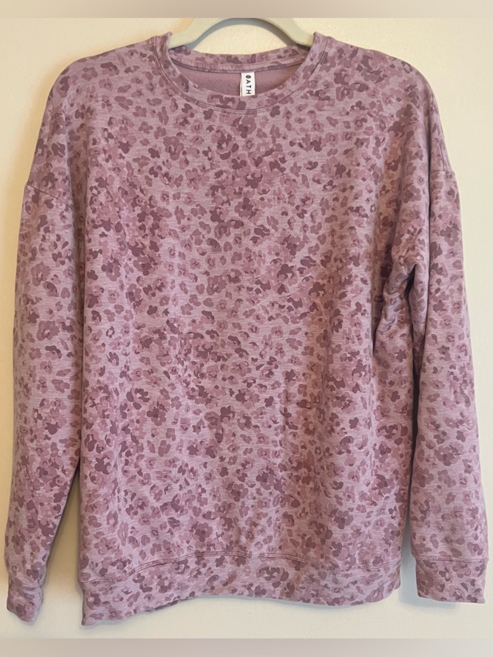 Athleta Mauve Leopard Pullover